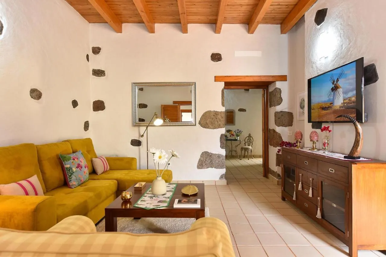 Los Algodones Cottage With Pool Ingenio Villa
